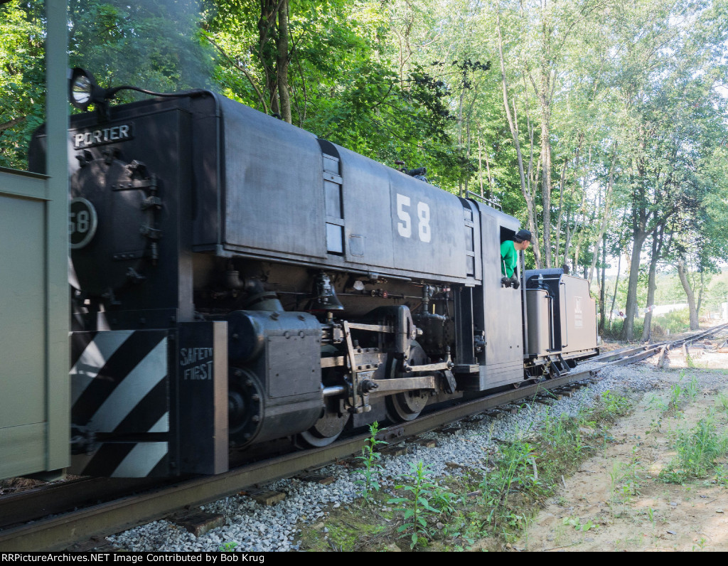 JL STEEL 58 - the Rolling Ingot descending the hill